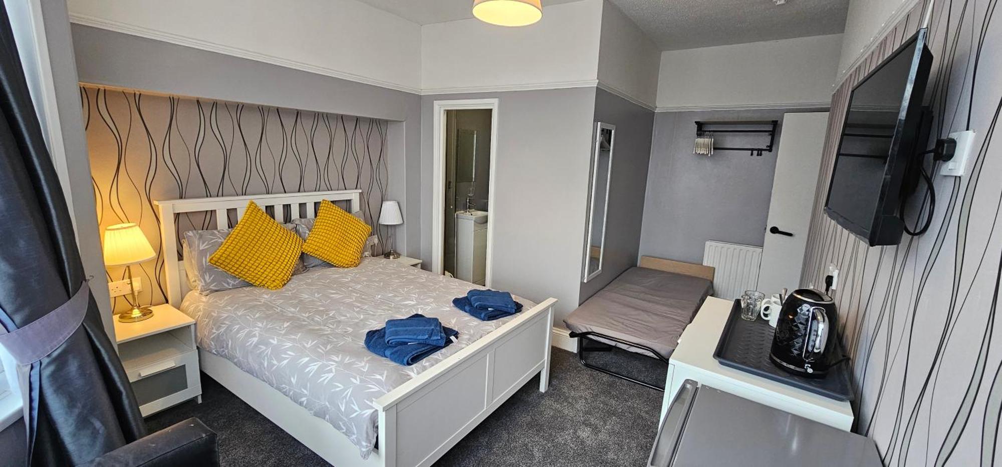 The Roslyn 3* Paignton